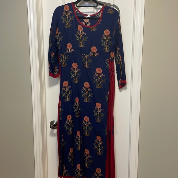 Indian Long Printed Kurti - Picture 1 of 4